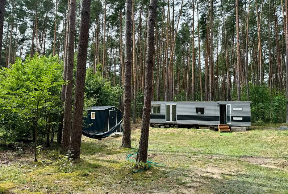 okazja! Działka nad jeziorem z domkiem holenderskim - Chańcza