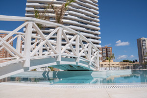 Mieszkanie na sprzedaż 105m2 Walencja Alicante Benidorm Świetny NOWY apartament Bnidorm Beach - zdjęcie 1