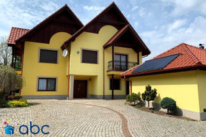 Dom na sprzedaż 396m2 wałbrzyski Szczawno-Zdrój - zdjęcie 1