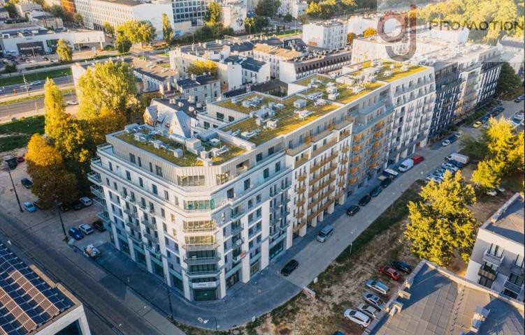 Lokal parterowy z witryną w świetnej lokalizacji