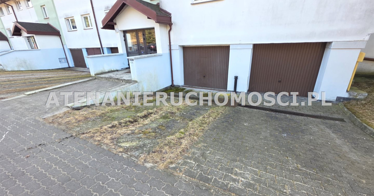 DUŻY GARAŻ MUROWANY 21,69m2 ul. KORMORANÓW 52