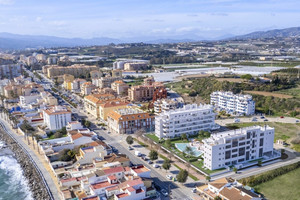 Mieszkanie na sprzedaż 90m2 Andaluzja Fuengirola calle Playa Marina - zdjęcie 1