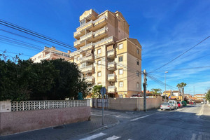 Mieszkanie na sprzedaż 70m2 Walencja Alicante Torrevieja calle Emil - zdjęcie 1