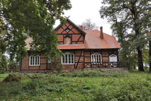 Dom na sprzedaż 420m2 Leszno - zdjęcie 1