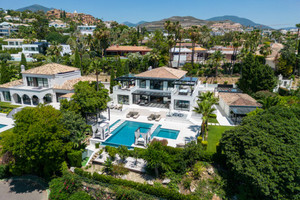 Dom na sprzedaż 457m2 Andaluzja Malaga - zdjęcie 1