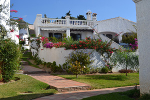 Dom na sprzedaż 150m2 Andaluzja Malaga Nerja - zdjęcie 1