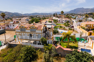 Dom na sprzedaż 223m2 Andaluzja Malaga Nerja - zdjęcie 1