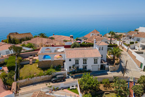 Dom na sprzedaż 280m2 Andaluzja Malaga Nerja - zdjęcie 1