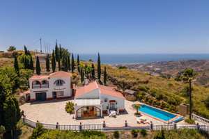 Dom na sprzedaż 270m2 Andaluzja Malaga Frigiliana - zdjęcie 1