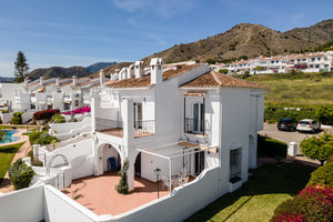 Dom na sprzedaż 158m2 Andaluzja Malaga Nerja - zdjęcie 1