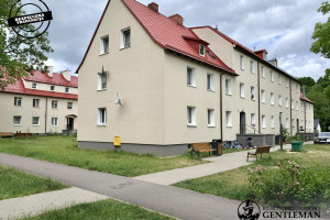 Mieszkanie na sprzedaż 43m2 wejherowski Rumia Kombatantów - zdjęcie 1