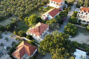 Dom na sprzedaż 270m2 Dubrovačko-neretvanska Orebić - zdjęcie 2