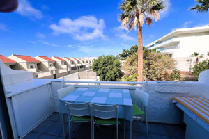 Mieszkanie na sprzedaż 46m2 Wyspy Kanaryjskie Santa Cruz de Tenerife - zdjęcie 3