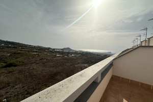 Dom na sprzedaż 200m2 Wyspy Kanaryjskie Santa Cruz de Tenerife - zdjęcie 2
