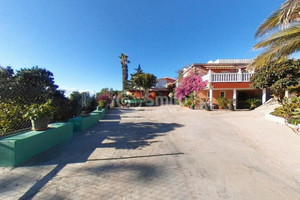 Dom na sprzedaż 700m2 Wyspy Kanaryjskie Santa Cruz de Tenerife - zdjęcie 1