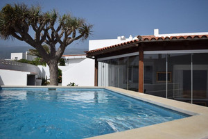 Dom na sprzedaż 110m2 Wyspy Kanaryjskie Santa Cruz de Tenerife - zdjęcie 1