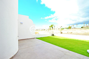 Dom na sprzedaż 112m2 Wyspy Kanaryjskie Santa Cruz de Tenerife - zdjęcie 1