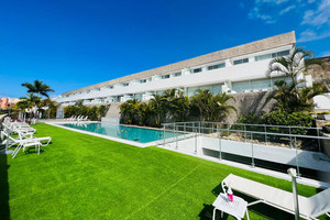 Mieszkanie na sprzedaż 200m2 Wyspy Kanaryjskie Santa Cruz de Tenerife - zdjęcie 1