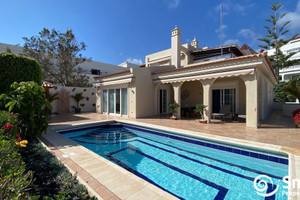Dom na sprzedaż 320m2 Wyspy Kanaryjskie Santa Cruz de Tenerife - zdjęcie 2