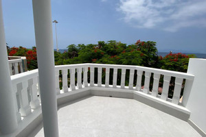Dom na sprzedaż 199m2 Wyspy Kanaryjskie Santa Cruz de Tenerife - zdjęcie 1