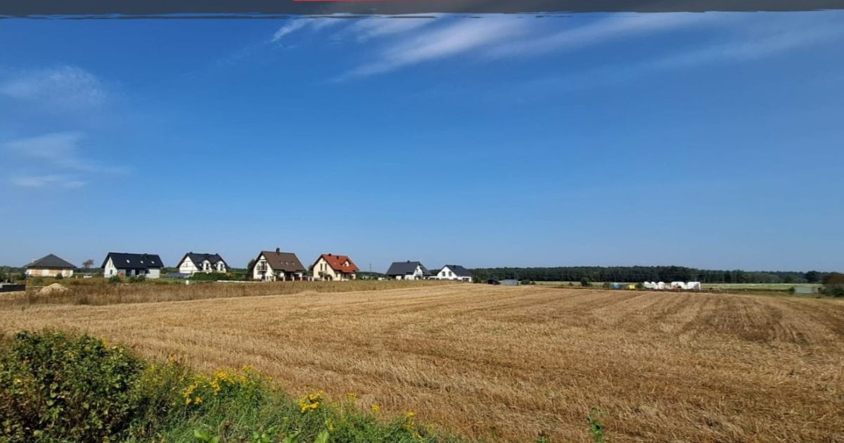 W pełni uzbrojona działka na osiedlu domów