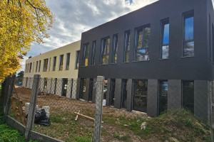 Komercyjne do wynajęcia 80m2 Zielona Góra - zdjęcie 1