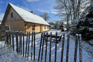 Dom na sprzedaż 80m2 leski Cisna - zdjęcie 2