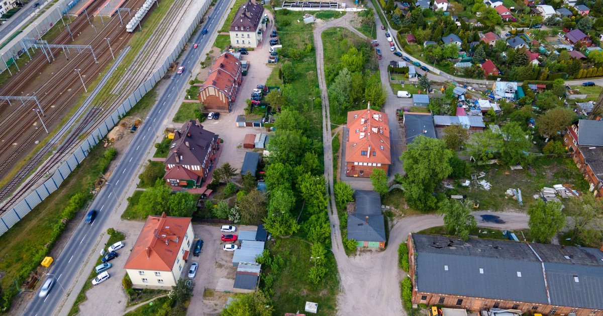 Działka (Usługowo-mieszkaniowa) na sprzedaż
