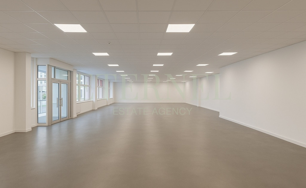 Inwestycyjny lokal handlowy 630m w centrum osiedla