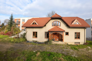 Dom do wynajęcia 300m2 Kraków Bieńczyce - zdjęcie 1