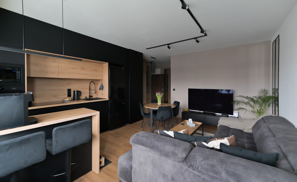 Gotowe do zamieszkania, eleganckie i przytulne