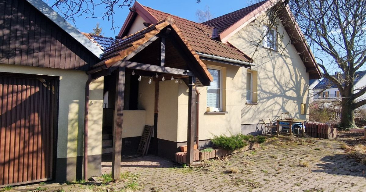 Domek przy granicy Krakowa