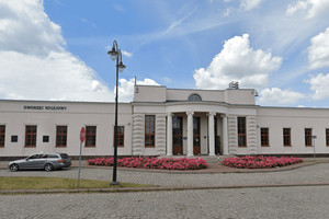 Komercyjne do wynajęcia 103m2 radomszczański Radomsko Reymonta - zdjęcie 1