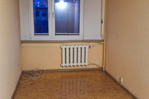 Mieszkanie na sprzedaż 69m2 bełchatowski Bełchatów Os. Dolnośląskie - zdjęcie 2