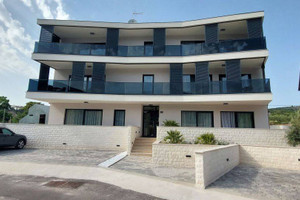 Mieszkanie na sprzedaż 61m2 Šibensko-kninska Primošten - Rogoznica - zdjęcie 2
