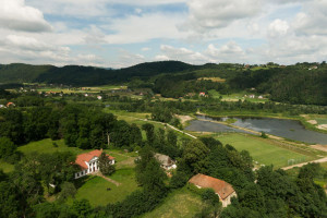Dom na sprzedaż 850m2 nowosądecki Gródek nad Dunajcem Rożnów - zdjęcie 2