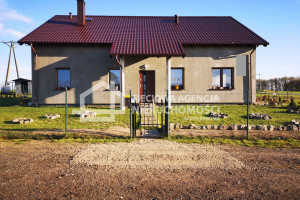 Dom na sprzedaż 260m2 lęborski Wicko Białogarda - zdjęcie 1