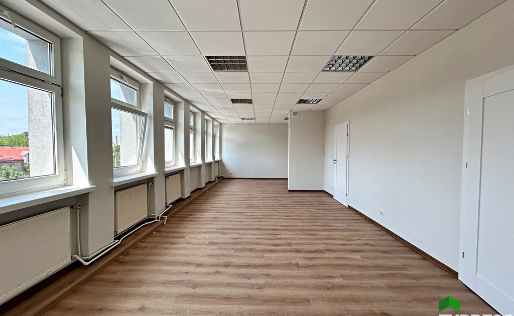 Lokal biurowy 43m2, ul.Zwycięstwa 10