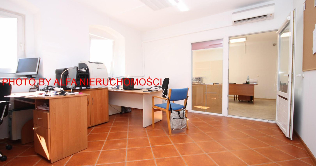 Lokal biuro - usługowy na parterze