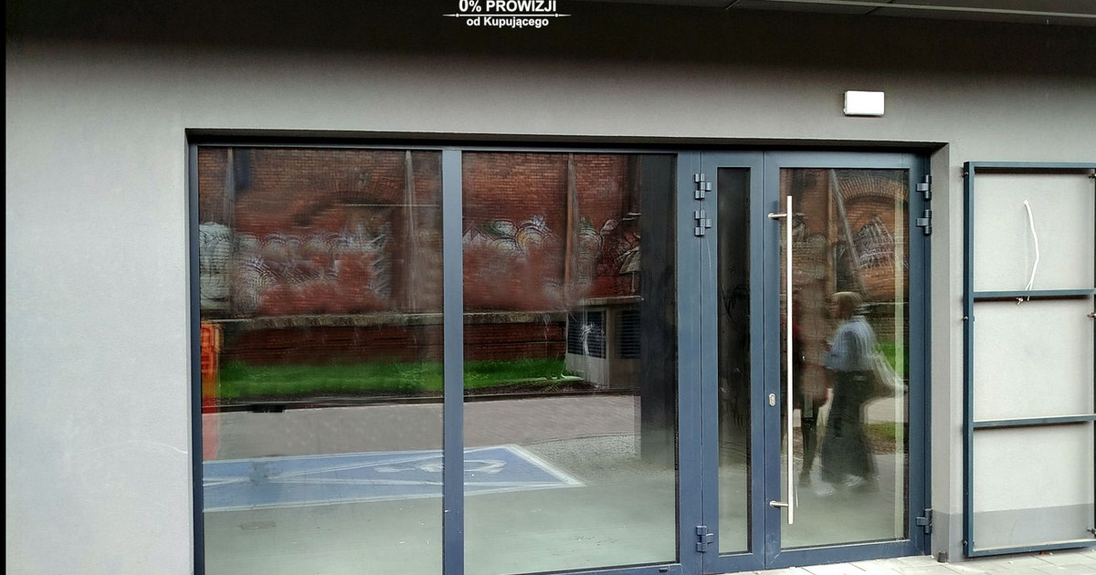 LOKAL USŁUGOWY W DOSKONAŁEJ LOKALIZACI/CENTRUM/BLISKO PKP