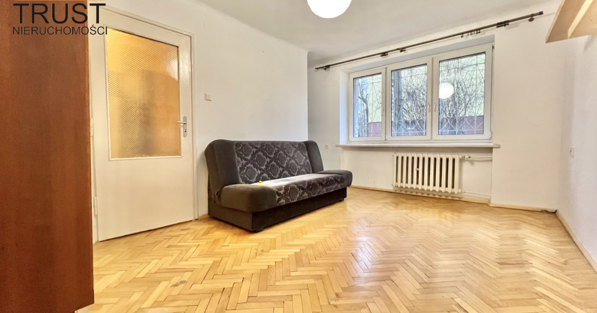 Żubardź | 2 pokoje | do remontu | blok z cegły