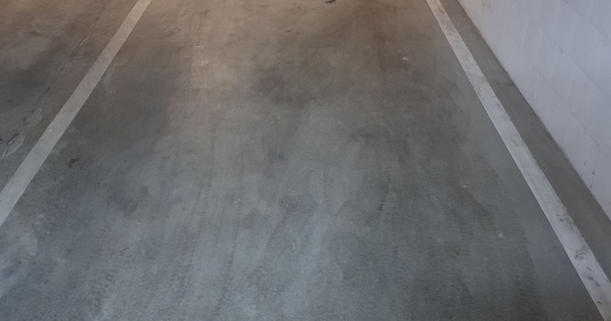 ATRAKCYJNE MIEJSCE PARKINGOWE - RODZINNE 2 STANOWISKA