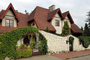 Dom na sprzedaż 495m2 świdnicki Świdnik - zdjęcie 1