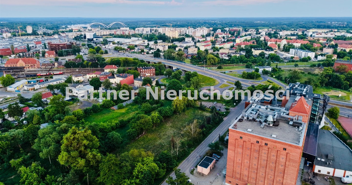 DZIAŁKA KOMERCYJNA NA WYNAJEM – 4400 m²