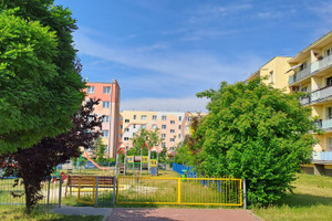 Mieszkanie na sprzedaż 86m2 kutnowski Kutno Marii Skłodowskiej-Curie - zdjęcie 2