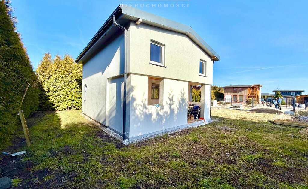 Domek całoroczny na ROD Wyspa Pucka