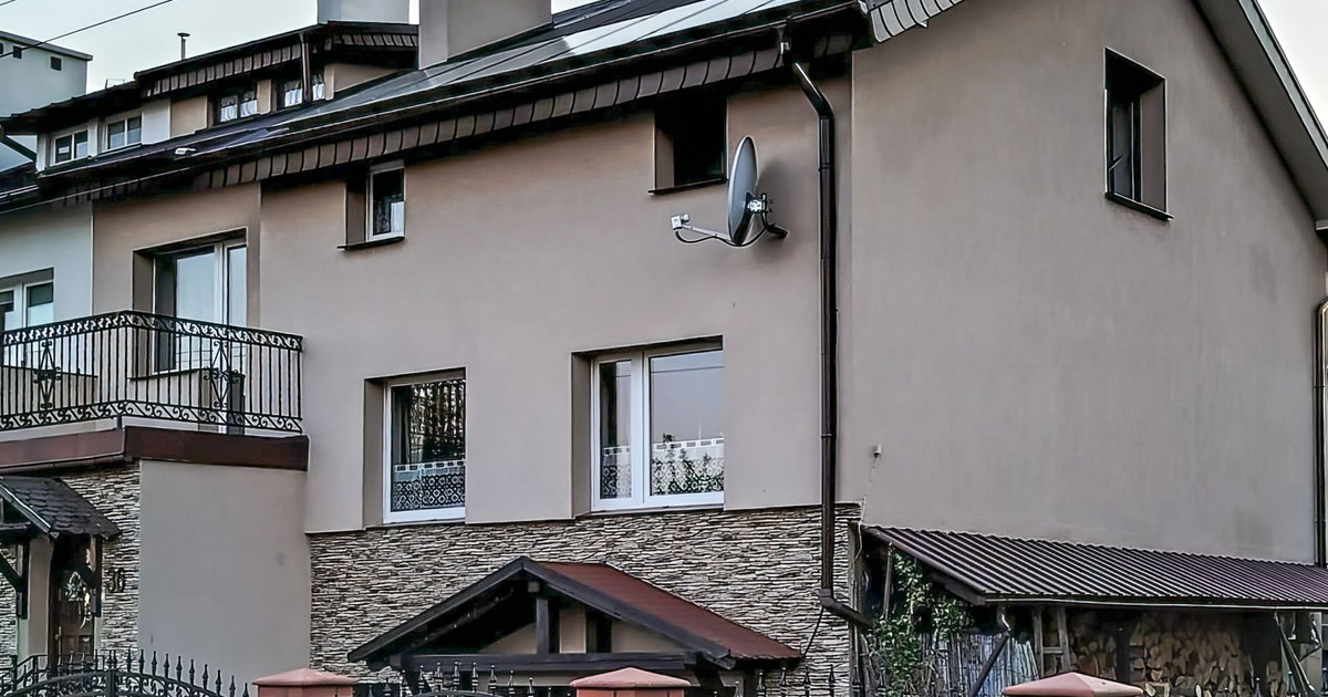 Duży dom 240m2 z pieknym ogrodem