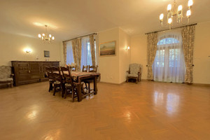 Dom na sprzedaż 450m2 piaseczyński Piaseczno Zalesie Górne - zdjęcie 1