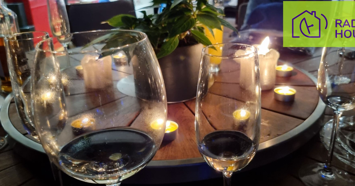 DUŻA, GOTOWA RESTAURACJA DO ODSTĄPIENIA NA SASKIEJ KĘPIE