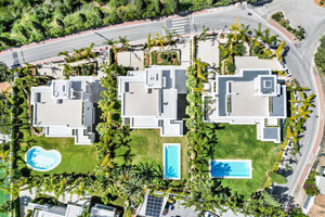 Dom na sprzedaż 931m2 Andaluzja Malaga Marbella Lomas de Marbella Club - zdjęcie 1